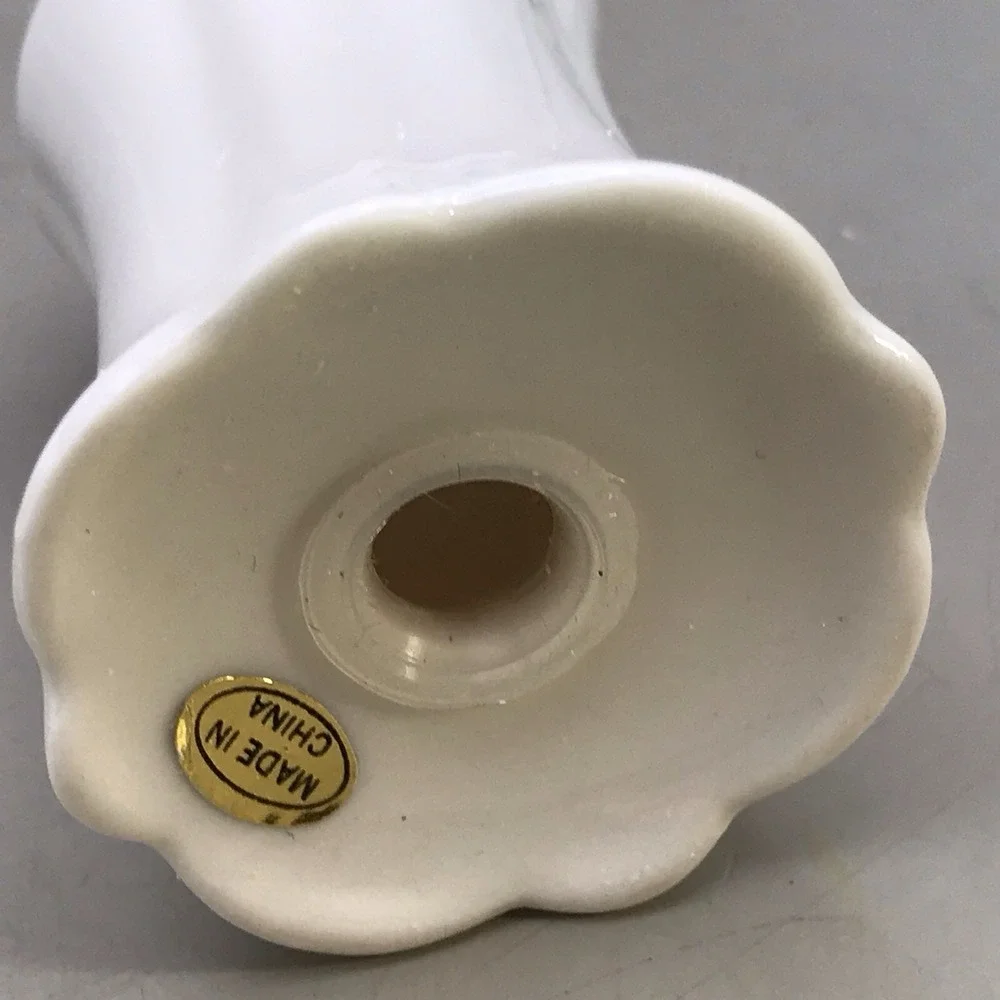Oleg Cassini Ceramic White Vintage Salt & Pepper Shakers Floral Design 2.75